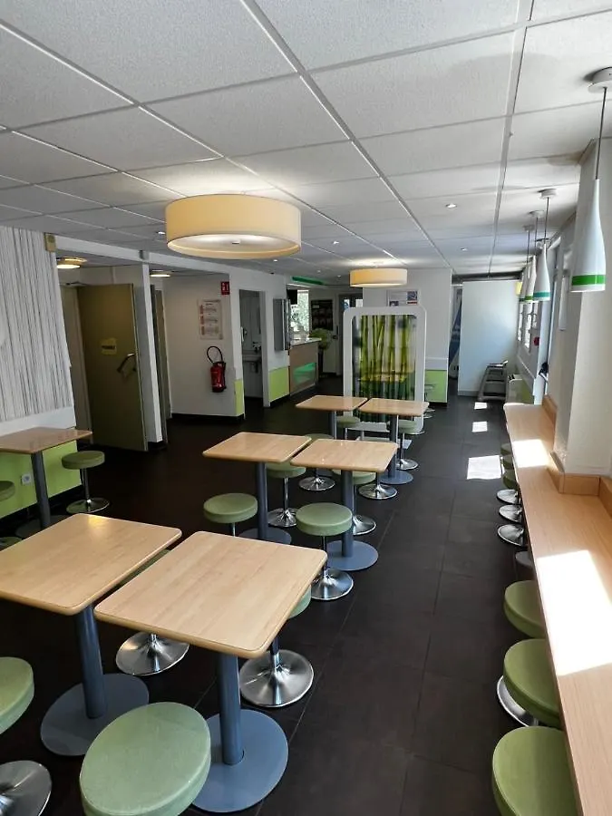 Ibis Budget Marseille Est Porte d'Aubagne 2*,