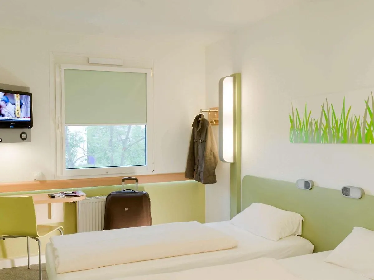 Ibis Budget Marseille Est Porte d'Aubagne Hotel